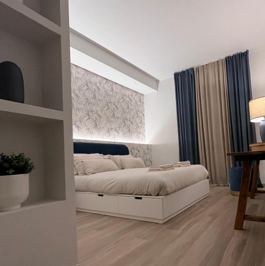 Luxury Studio 11 Барі Екстер'єр фото