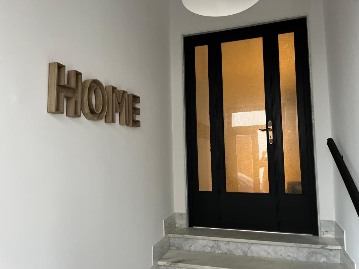 Luxury Studio 11 Барі Екстер'єр фото